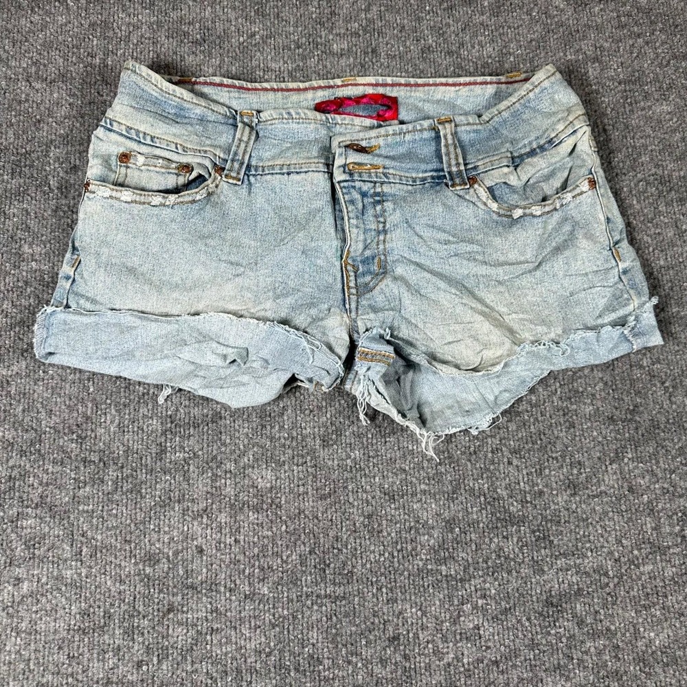 Amethyst Shorts Womens Size 9 Blue Denim Low Rise Distressed Raw Hem Cutoff